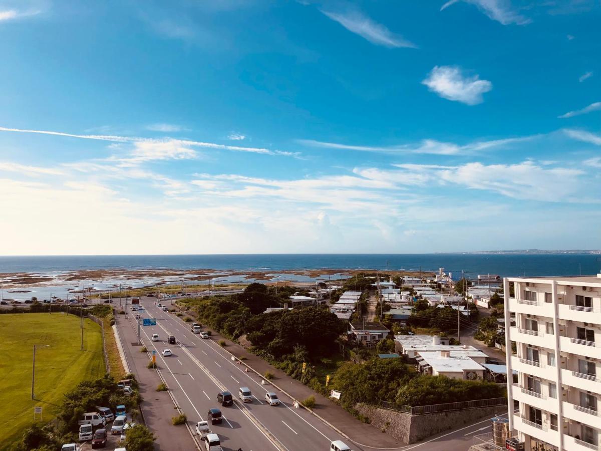 Hotel Cozy Stay In Minatogawa Urasoe Eksteriør billede